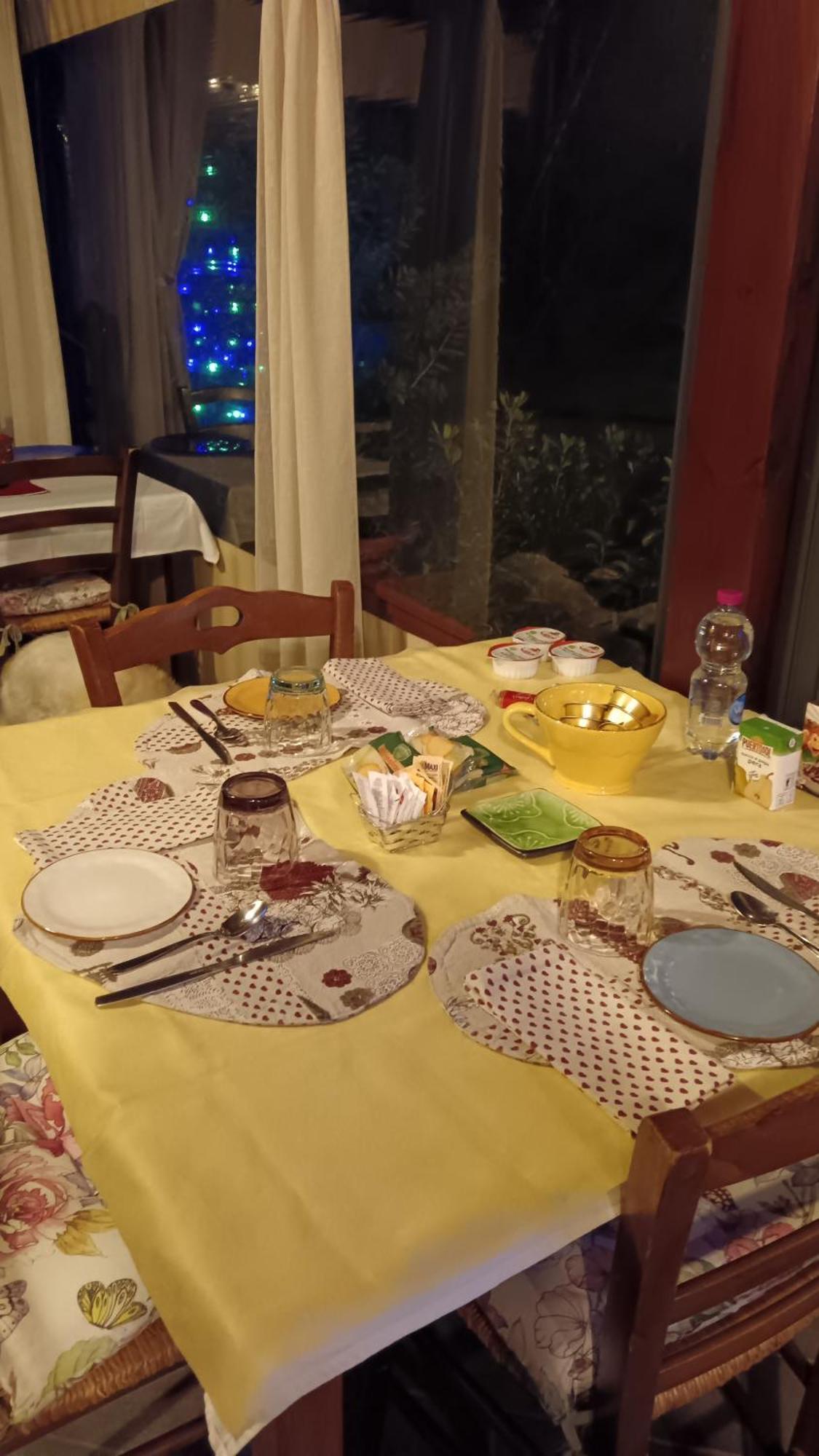 Le Travi Bed & Breakfast Sarzana Exterior photo