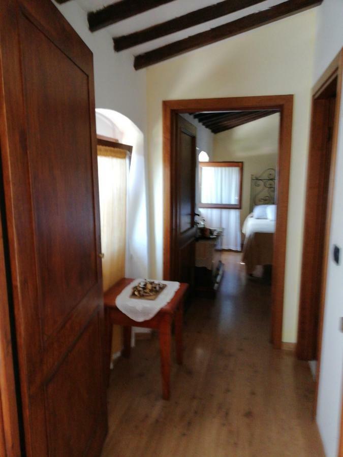 Le Travi Bed & Breakfast Sarzana Exterior photo